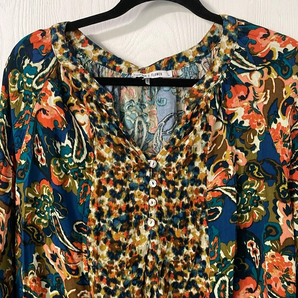 💰Figueroa & Flower colorful v neck stintch 3/4 sleeves shirt size large - Picture 4 of 8